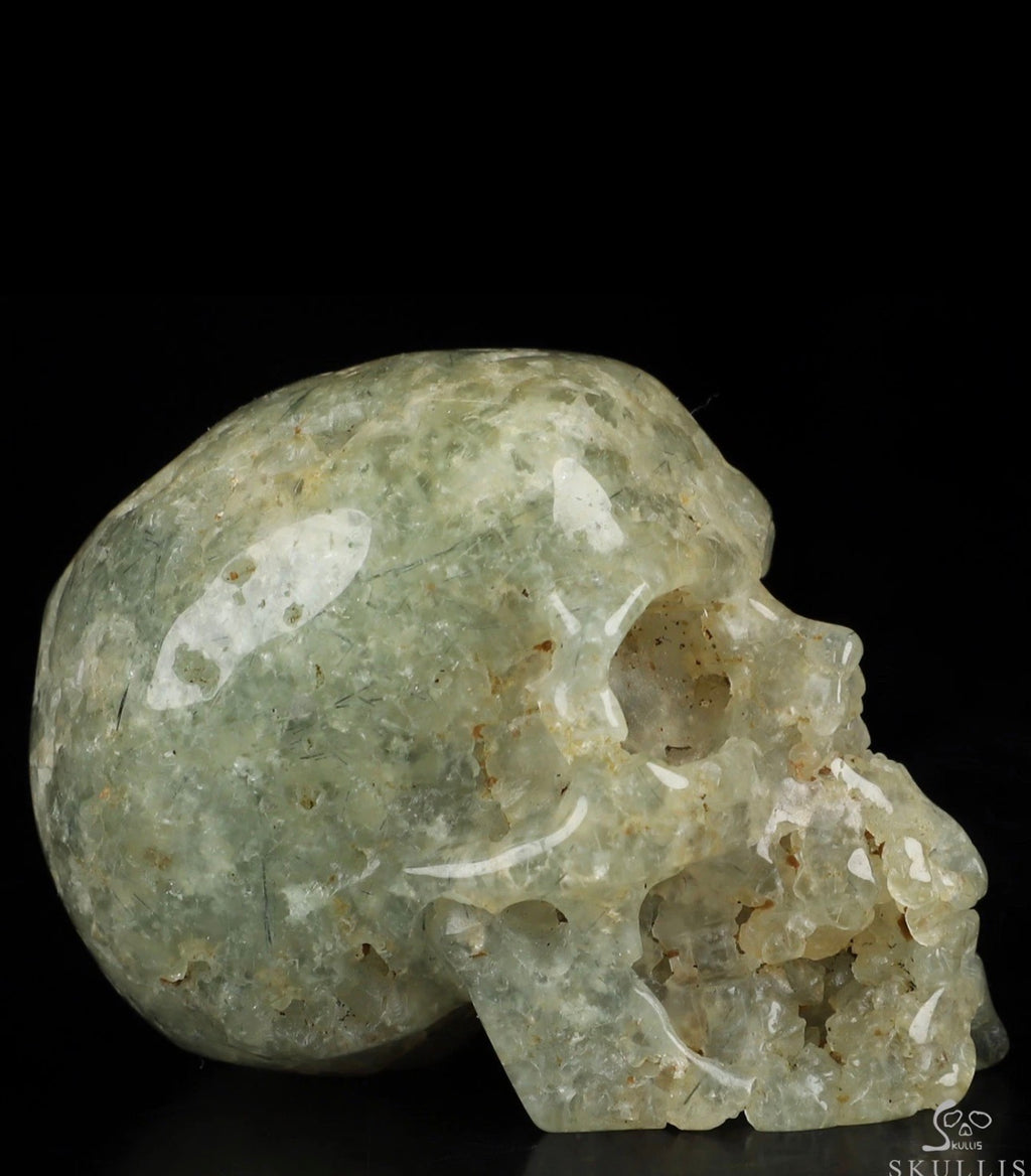 Prehnite Skull