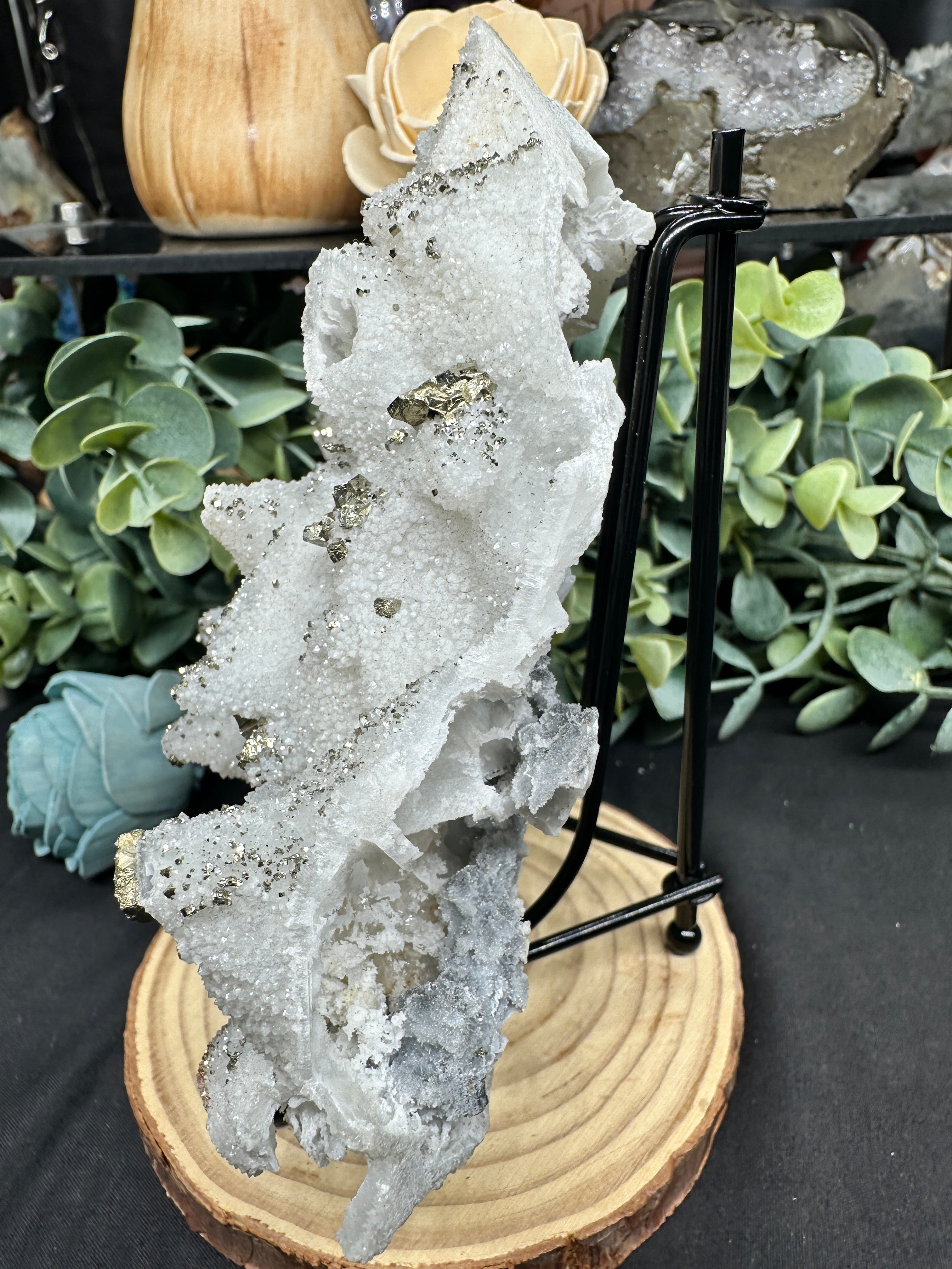 Quartz w/ Pyrite cast after calcite